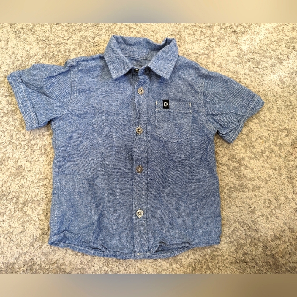 Calvin Klein boys dress shirt.